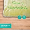 Krings Fashion Kuscheldecke 150 x 200 cm - Individuell anpassbar mit Namen und Text - Farbe Beere -Stickfarbe wählbar